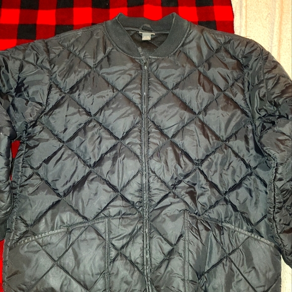 Other - Puffy zip up jacket size 2XL